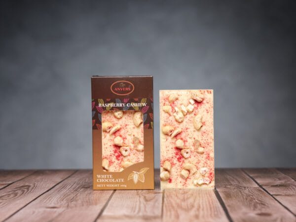 Anvers Raspberry Cashew Block 105g