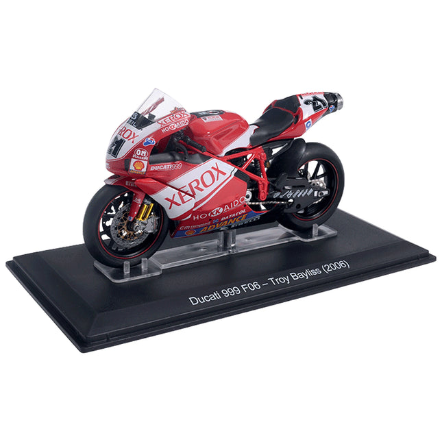 Troy Bayliss Ducati 999 F06 2006 1:18 scale model - Racing Bikes Collection Issue 24