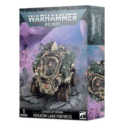 a box with a picture of a warhammer on it